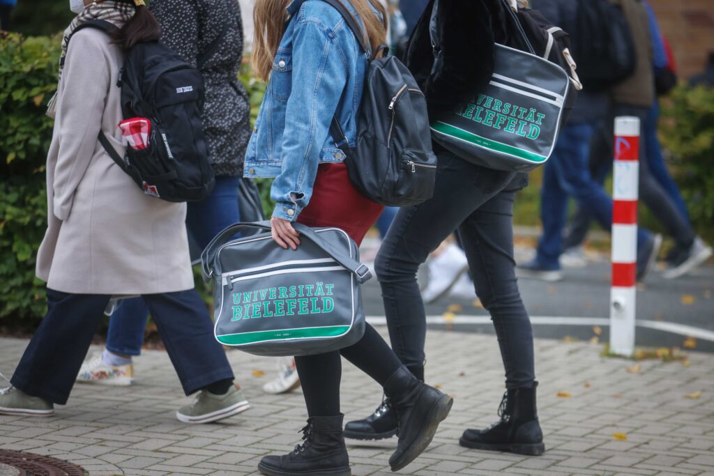 Erstsemesterbegrüßung Uni Taschen